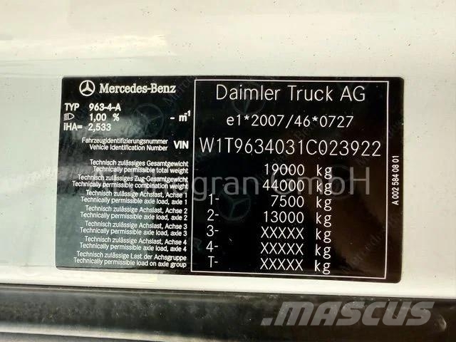 Mercedes-Benz Actros 5 / 1851 StreamSpace/Kipphydraulik/Standkli وحدات الجر