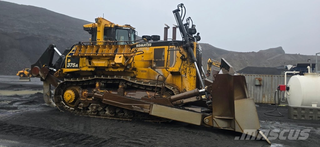 Komatsu D 375 A-8 Bulldozer