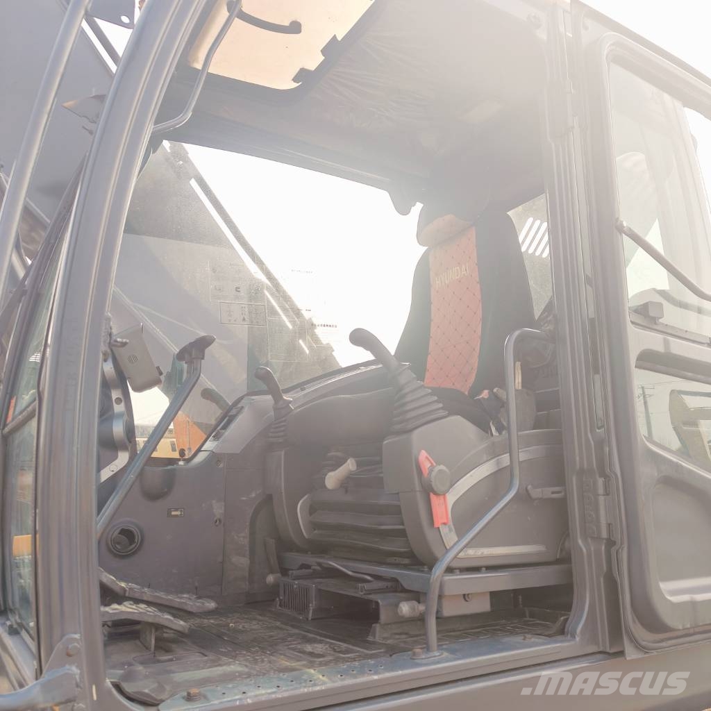 Hyundai R220LC-9S Bageri guseničari