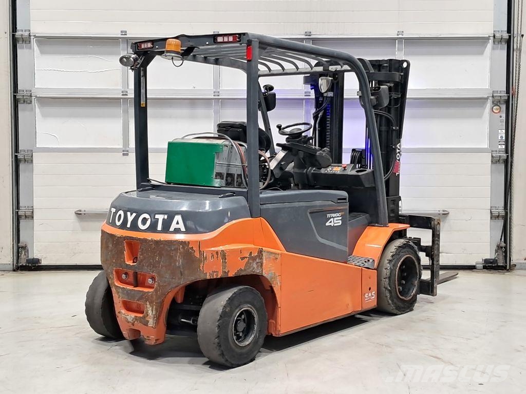 Toyota 8FBMT45 Električni viličarji