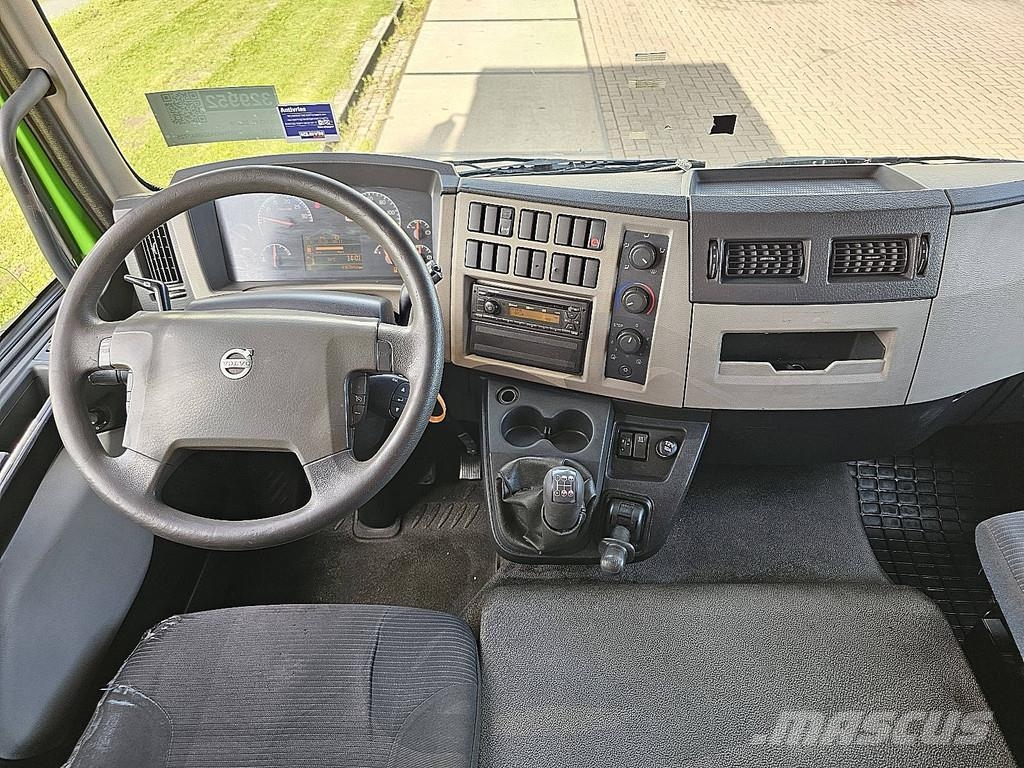 Volvo FL 280.18 Tovornjaki s ponjavo