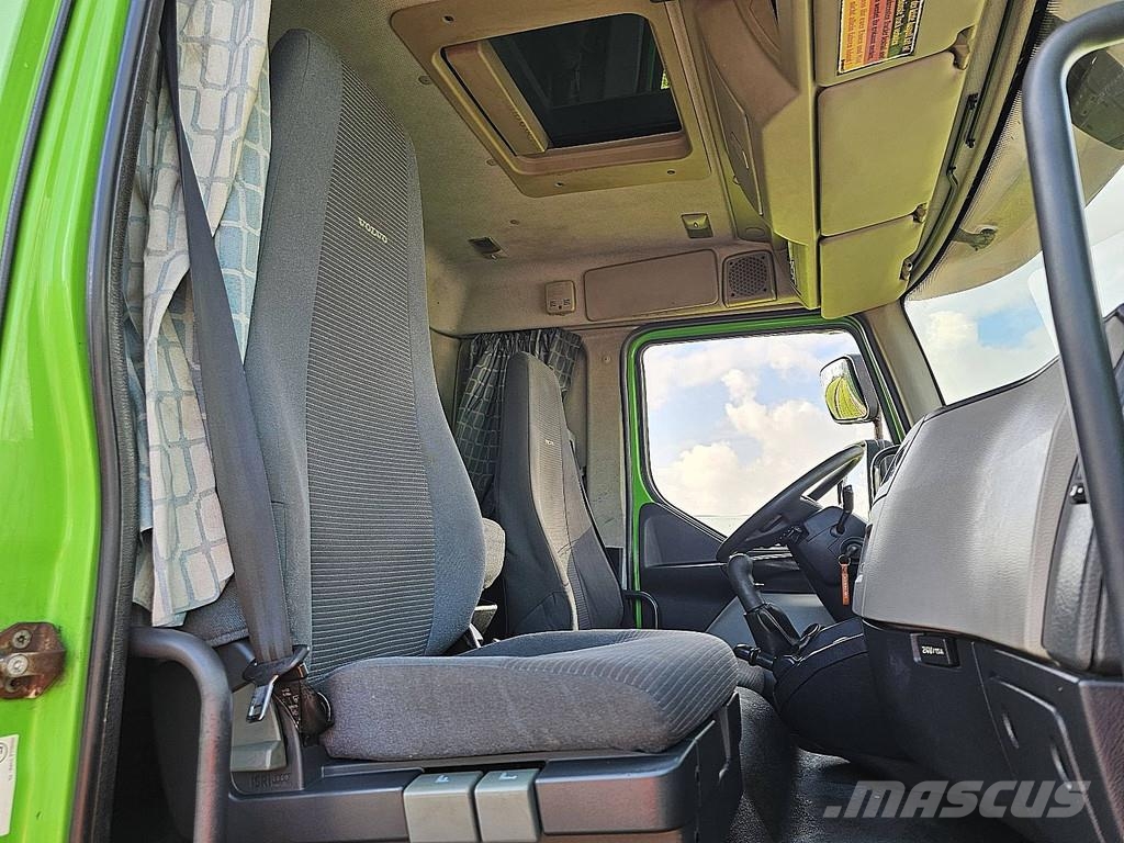 Volvo FL 280.18 Tovornjaki s ponjavo