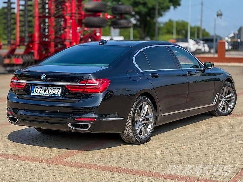 BMW 750Li xDrive G12 Coches