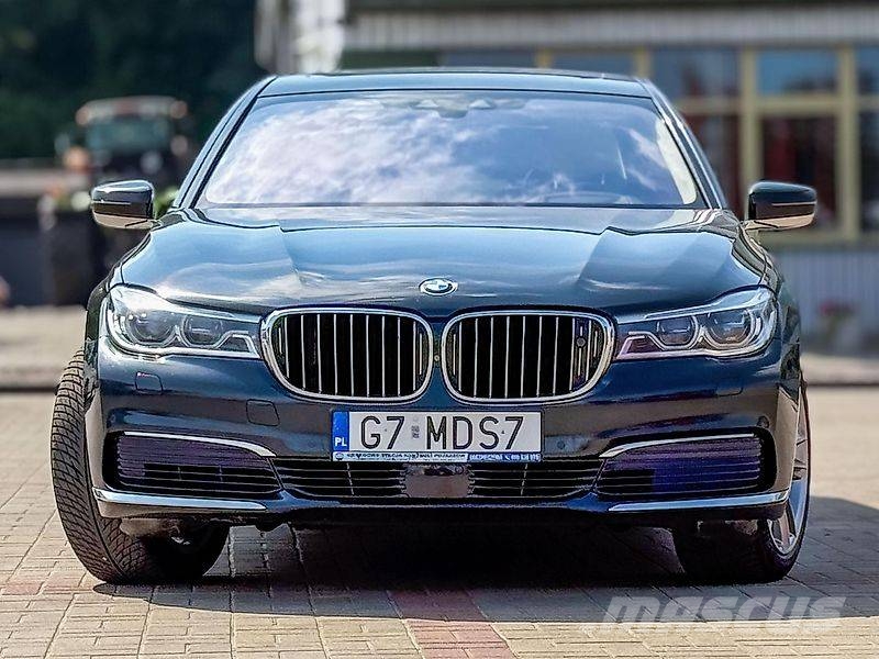 BMW 750Li xDrive G12 Coches