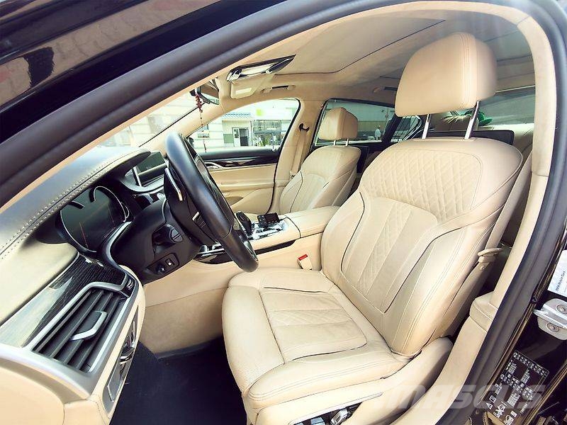 BMW 750Li xDrive G12 Coches