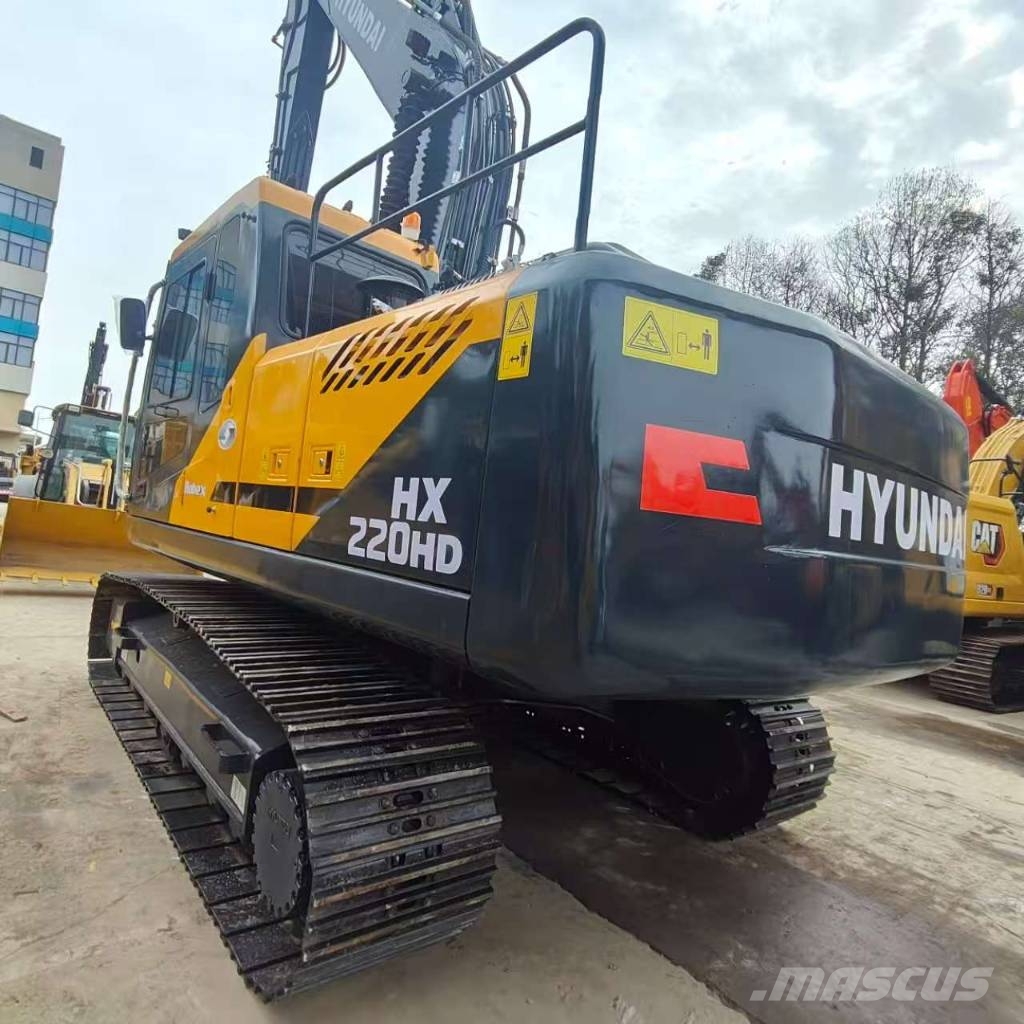 Hyundai 220 HD Гусеничные экскаваторы