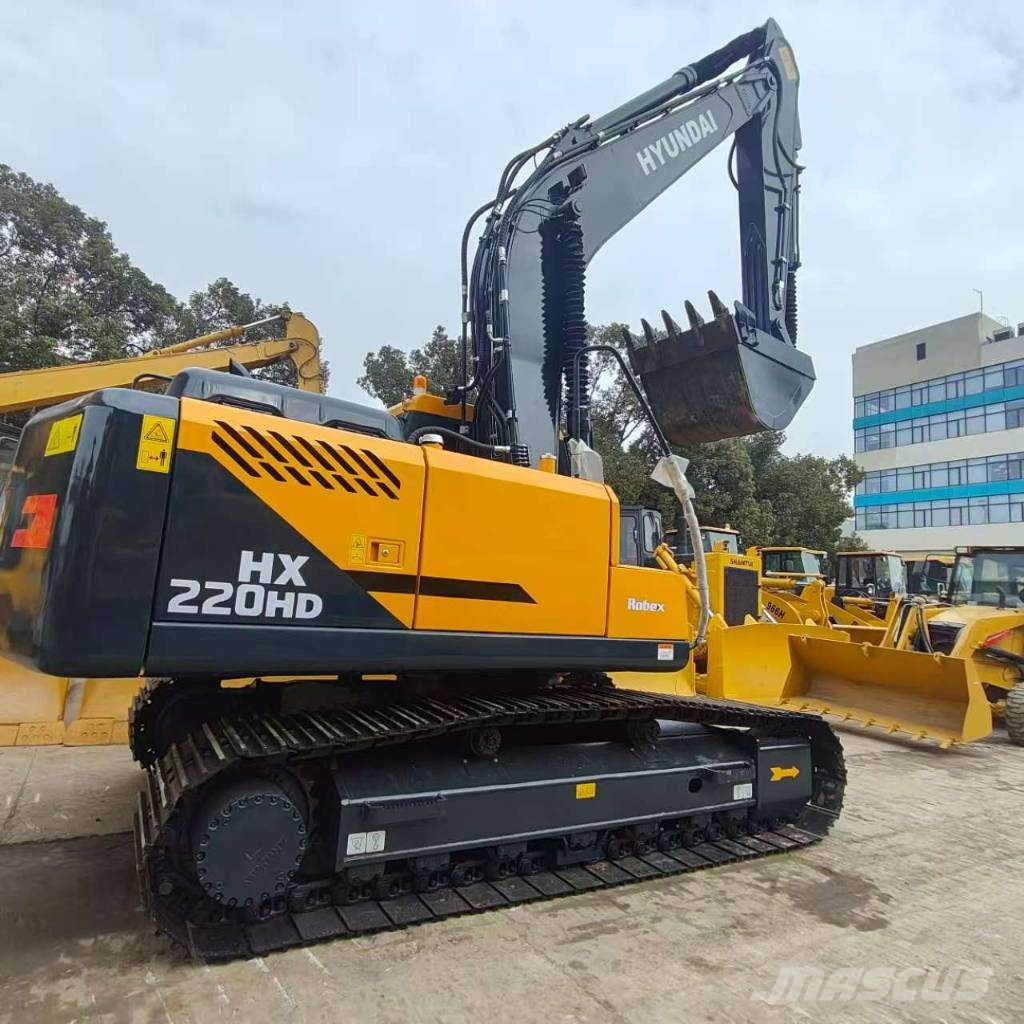 Hyundai 220 HD Гусеничные экскаваторы