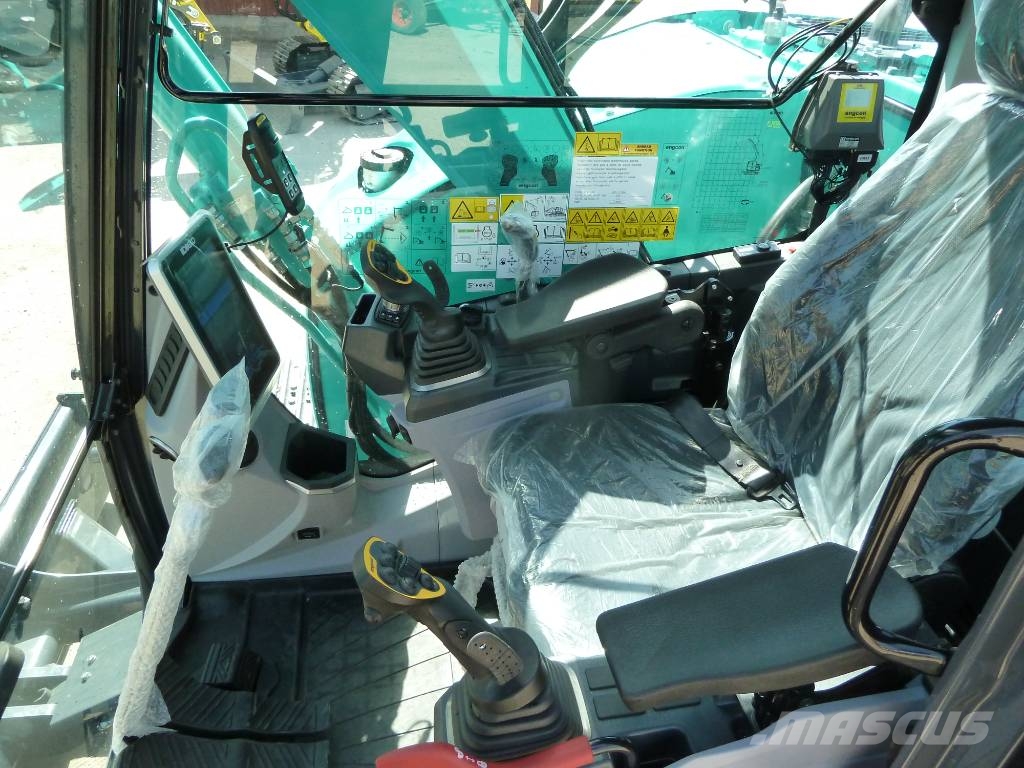 Kobelco SK75SR-7 Midi rýpadlá 7 t - 12 t