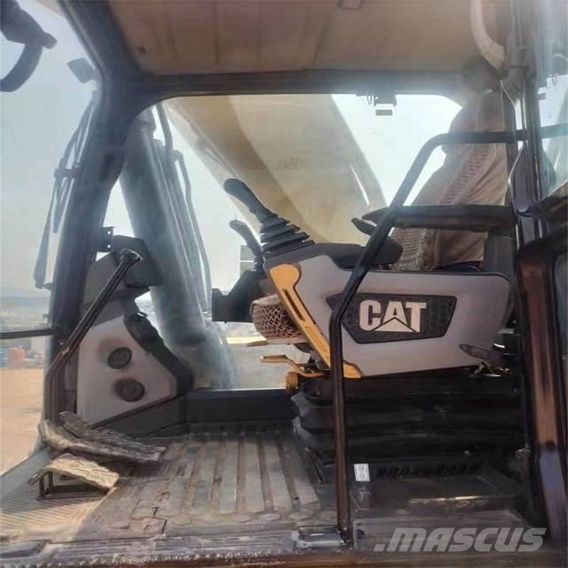 CAT 330GC Bagri goseničarji