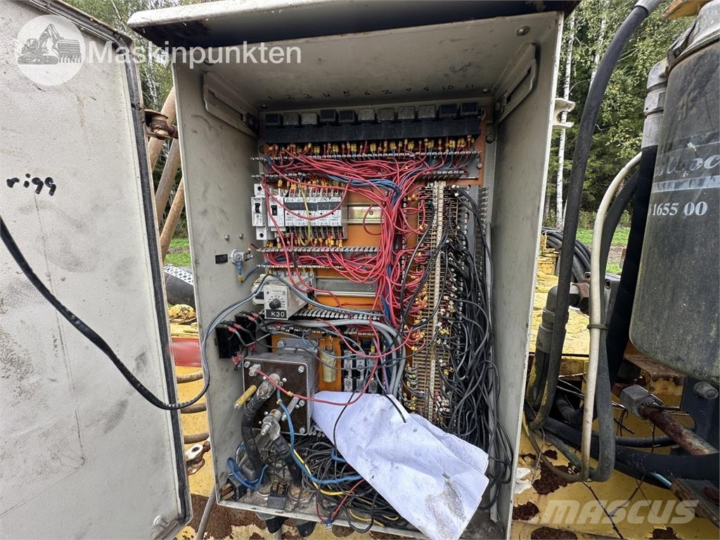 Atlas Copco ROC 410 HC Underground Cable Bolters