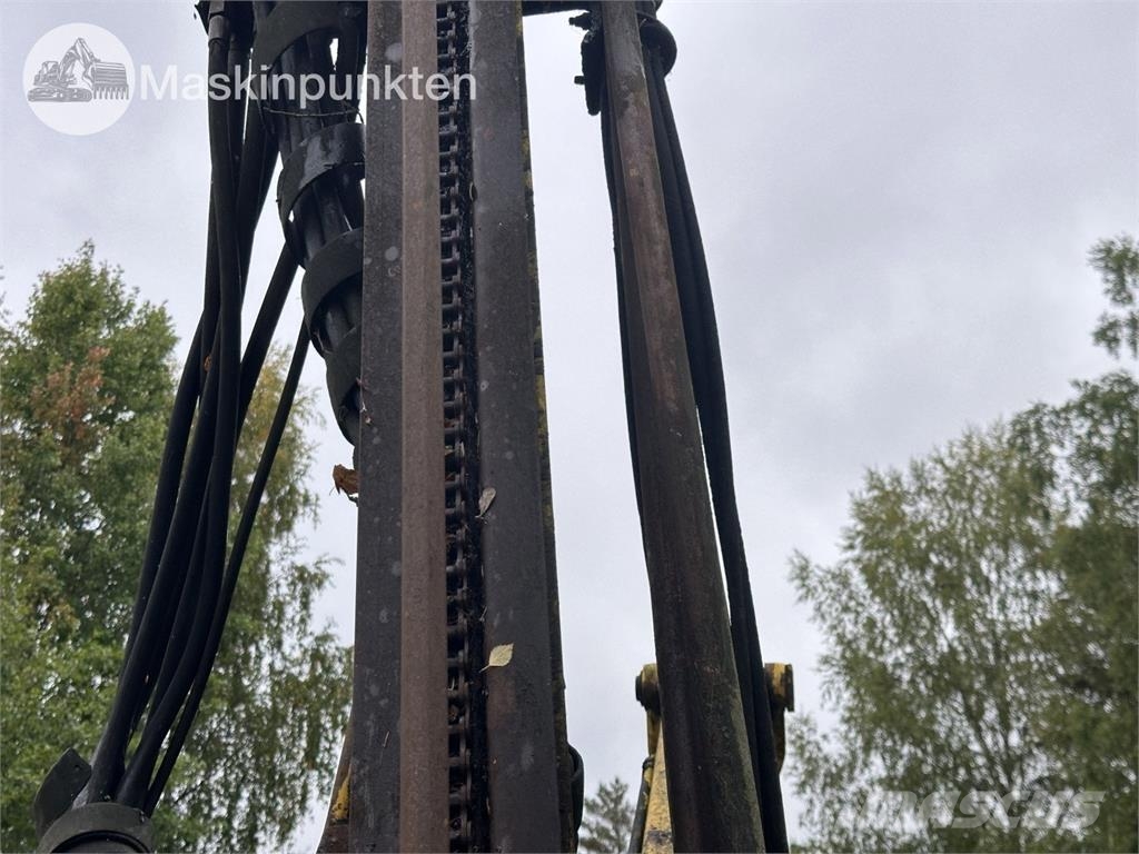 Atlas Copco ROC 410 HC Underground Cable Bolters
