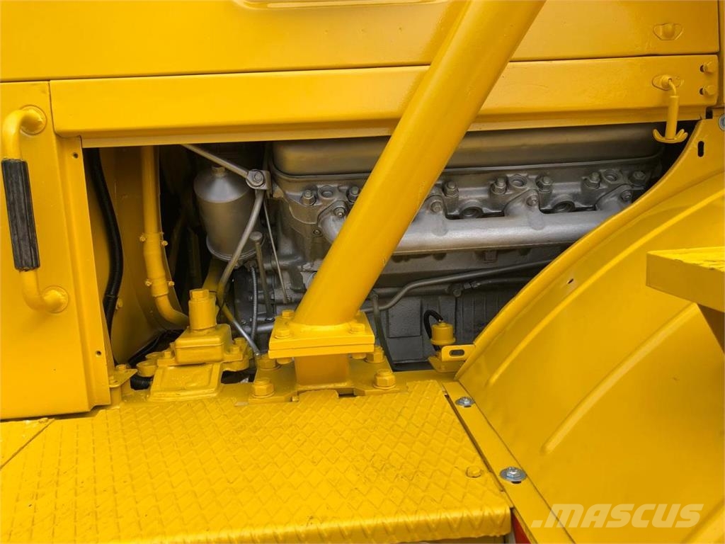 Kirovets K700A V8 Traktorit