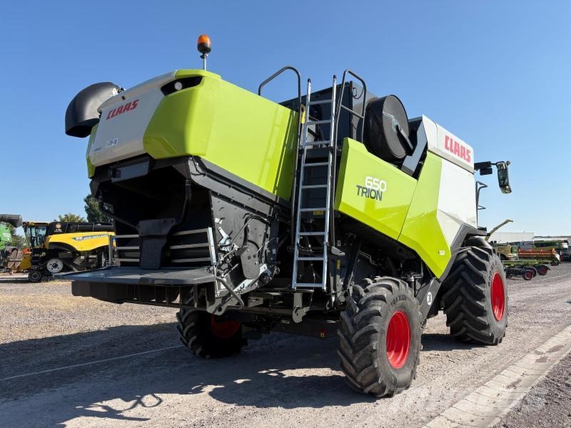 CLAAS TRION 650 Combine harvesters