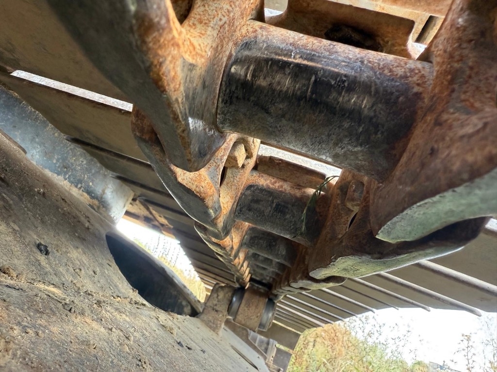 Hitachi ZX 135 US-3 Koparki gąsienicowe