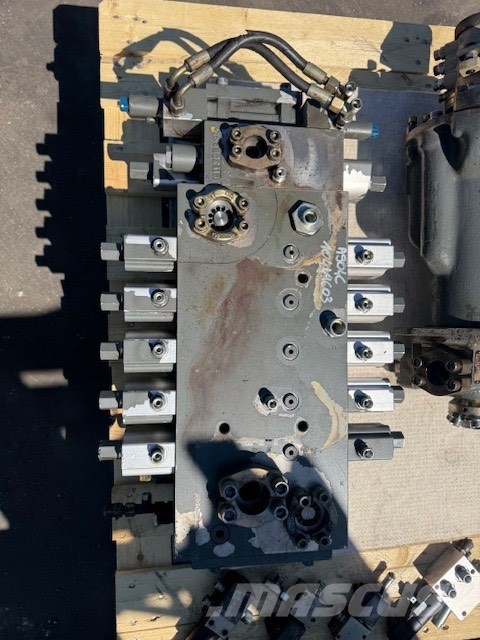 Liebherr A 904 C USED HYDRAULIC VALVE BLOCK Hydraulics