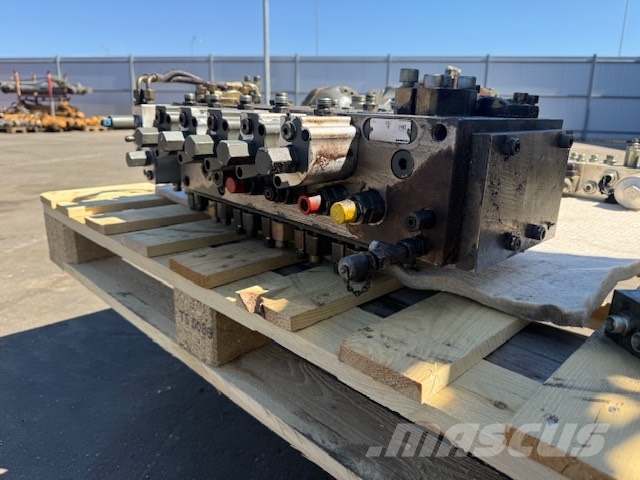 Liebherr A 904 C USED HYDRAULIC VALVE BLOCK Hydraulics