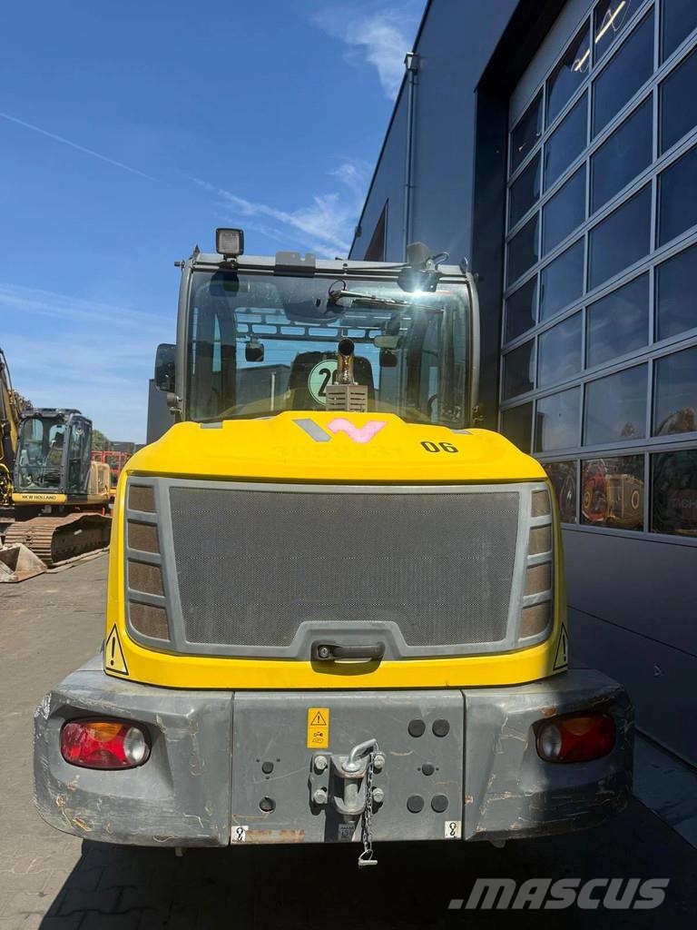 Wacker Neuson WL60 لوادر بعجل