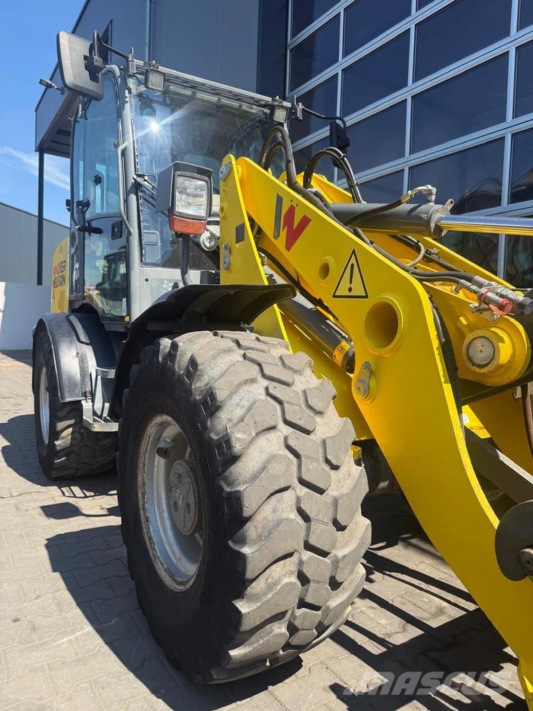 Wacker Neuson WL60 لوادر بعجل