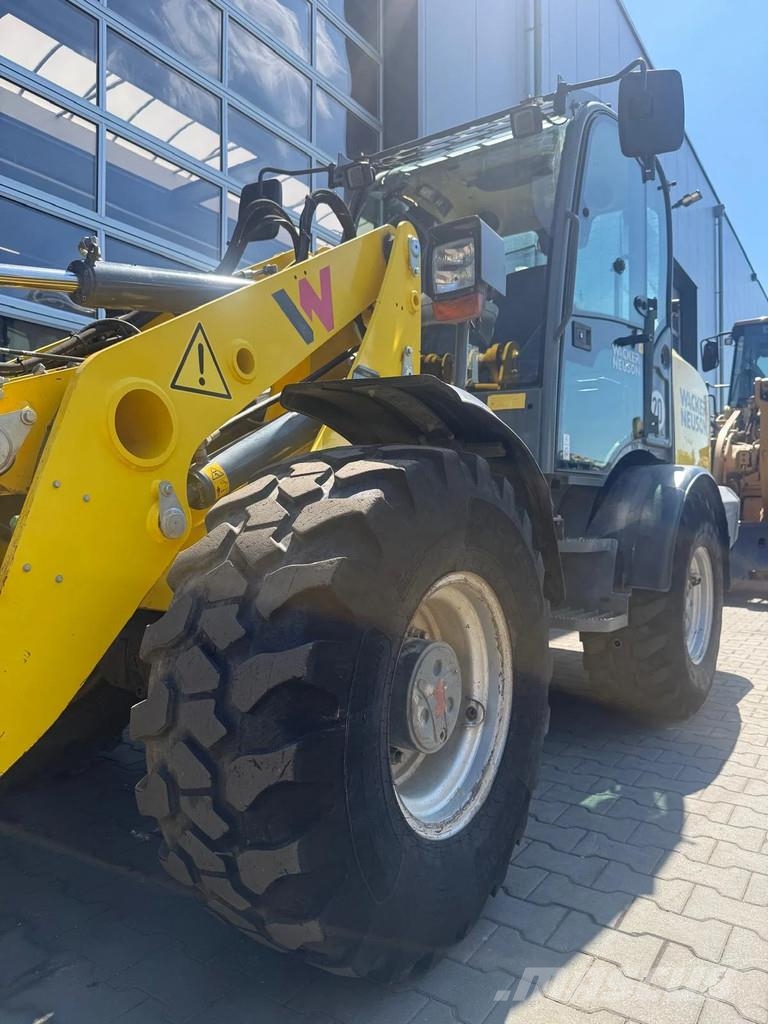 Wacker Neuson WL60 لوادر بعجل