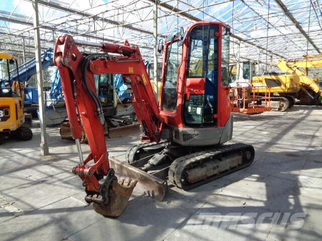 Yanmar VIO 25-4 حفارات صغيرة أقل من 7 طن (حفارات صغيرة)
