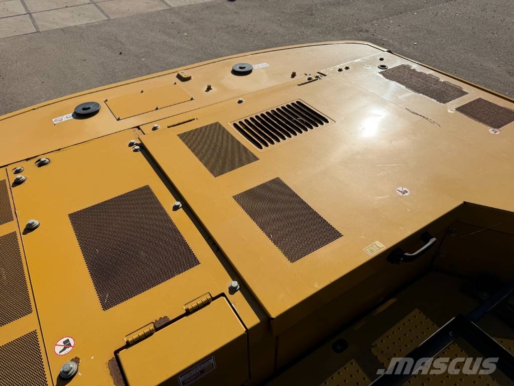 CAT 330 GC 07C NEW UNDERCARRIAGE Pelle sur chenilles