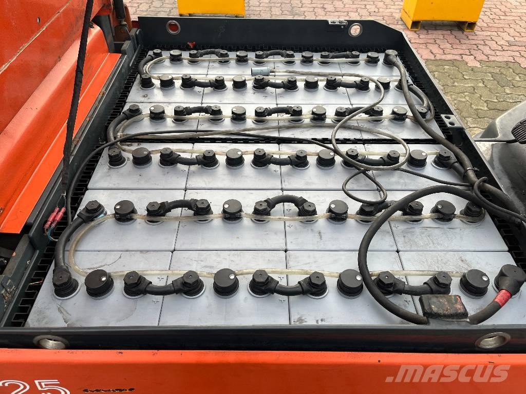 Toyota 6FB25 V-4225 IO Electric forklifts