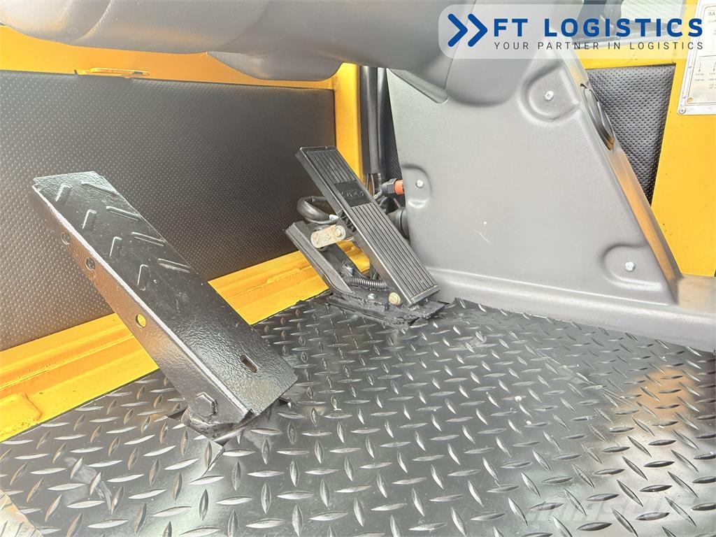 Baumann SIDELOADER FORKLIFT | BAUMANN GX 70.50 / 14-11.5 4 لوادر جانبية
