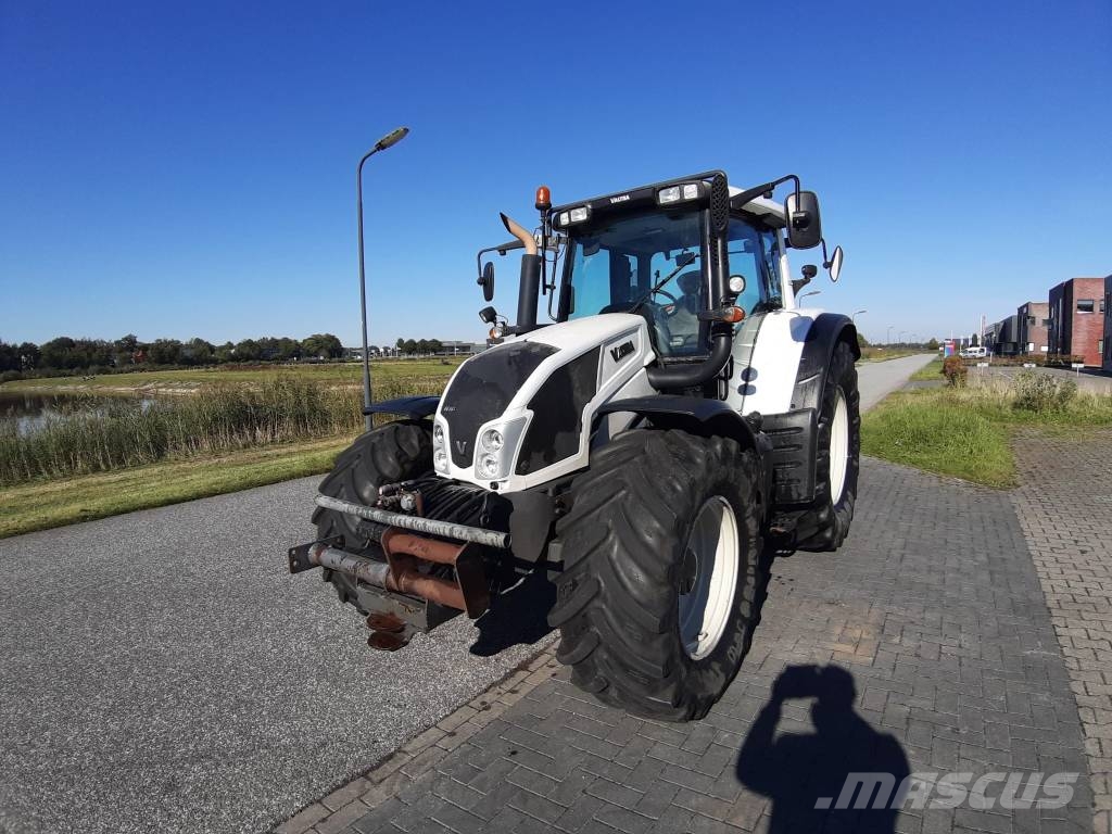 Valtra N143 Direct TwinTrac Tractores