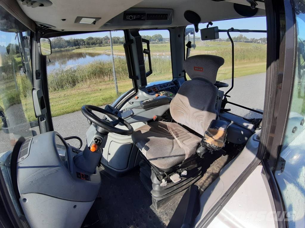 Valtra N143 Direct TwinTrac Tractores