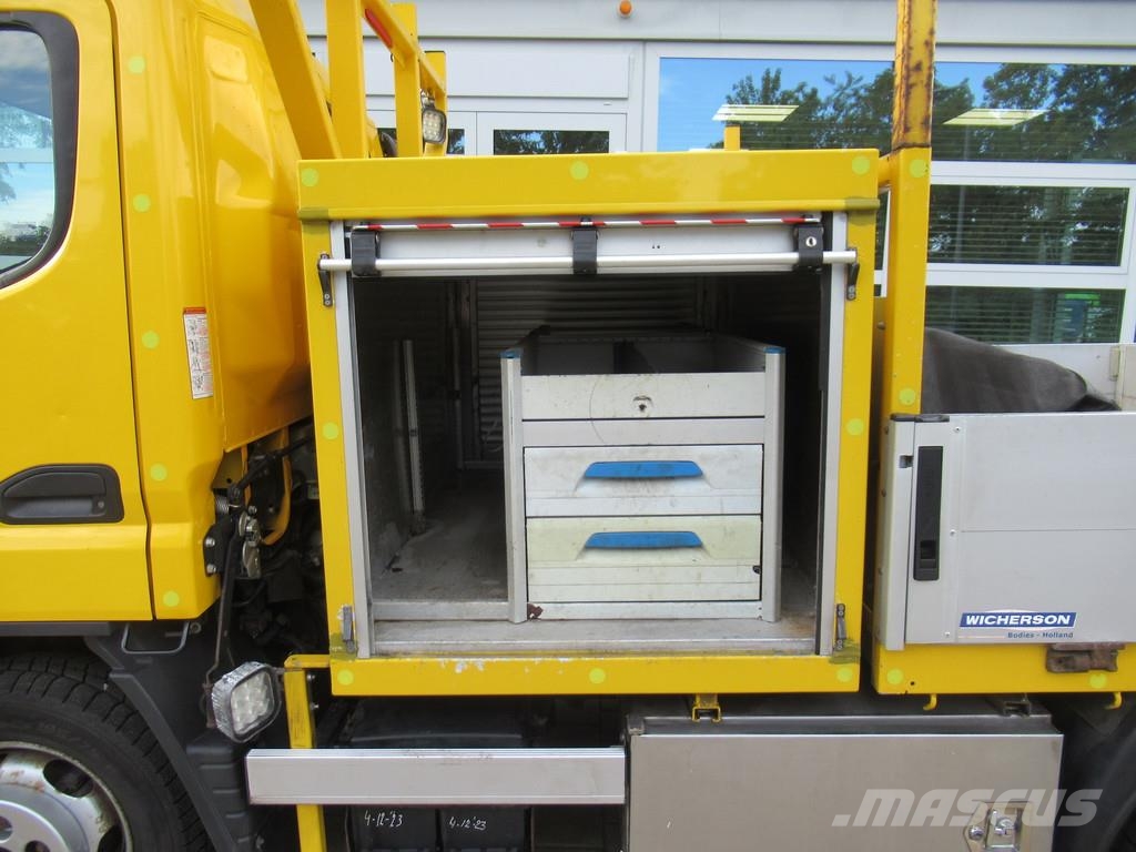 Mitsubishi Canter 3S13 3.0 DI 250 | Airco | trekhaak | Nido | Pick up/Dropside
