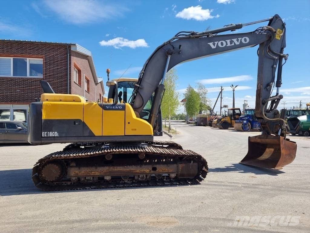 Volvo EC 180 D Roomikekskavaatorid