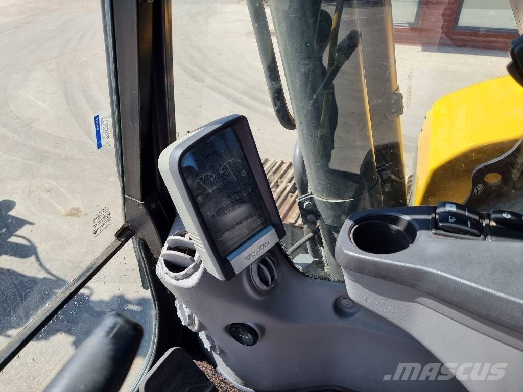 Volvo EC 180 D Roomikekskavaatorid