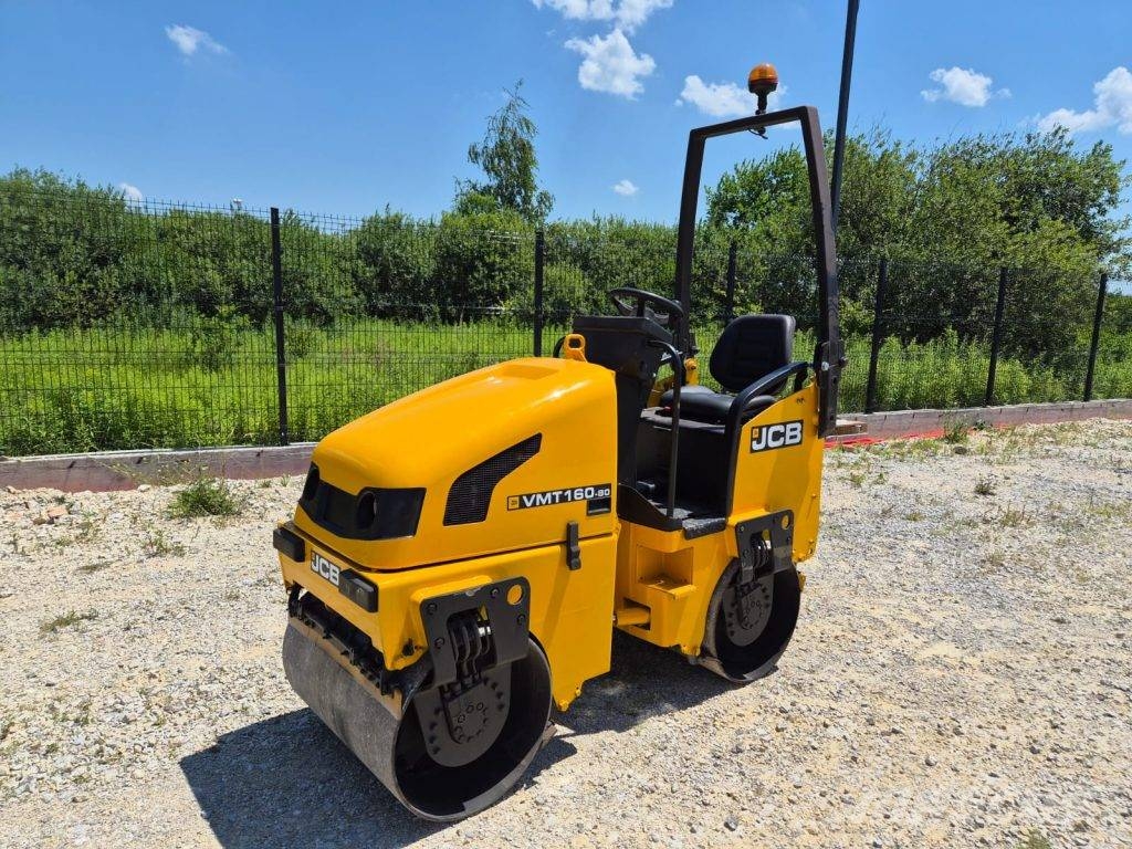JCB Vibromax VMT160-80 Divvalču grunts veltņi