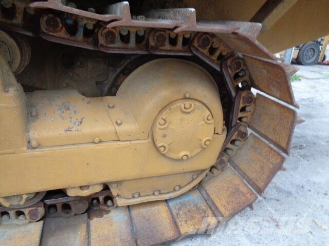 CAT D6C Traktorid