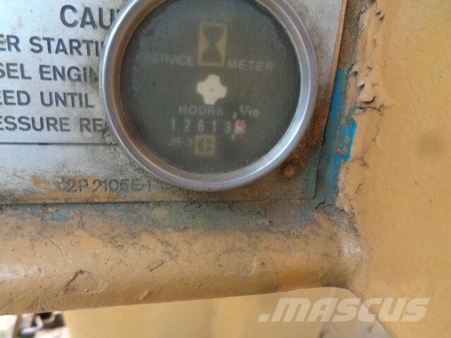 CAT D6C Traktorid