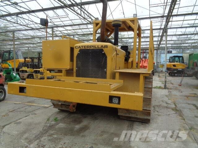 CAT D6C Traktorid
