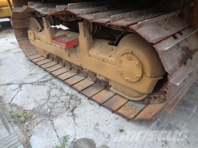 CAT D6C Traktorid