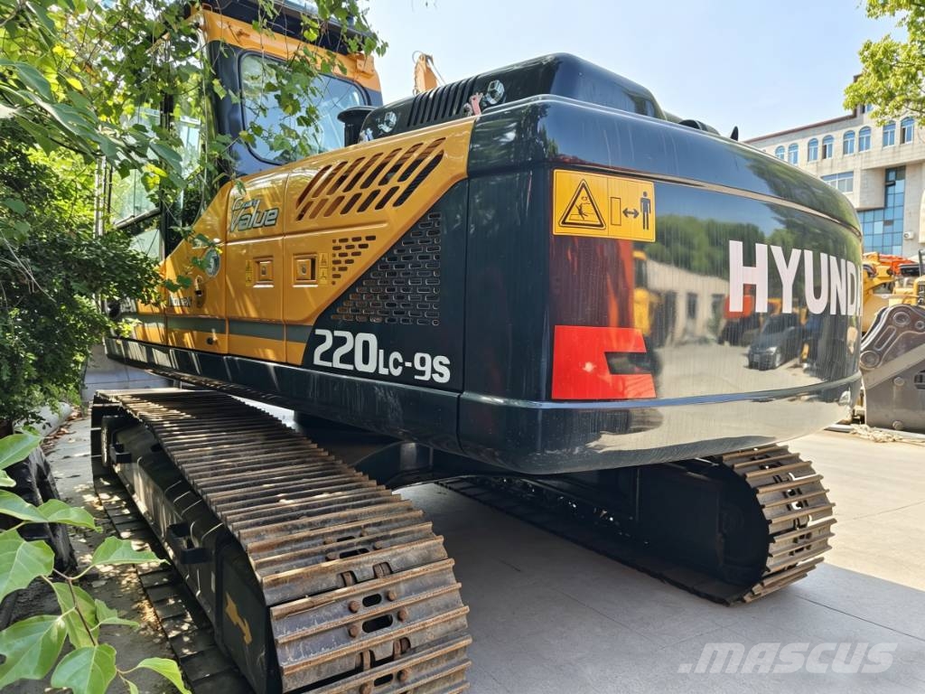 Hyundai 220lc-9s 大型油圧ショベル12t以上(パワーショベル・ユンボ)