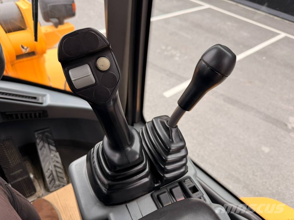 Volvo L 40 B TPS 35km/h Radlader