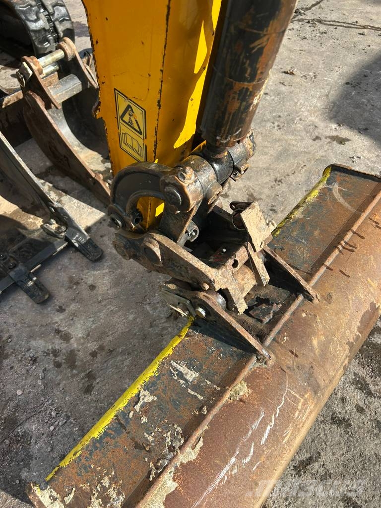 JCB 16 C-1 Minigravemaskiner