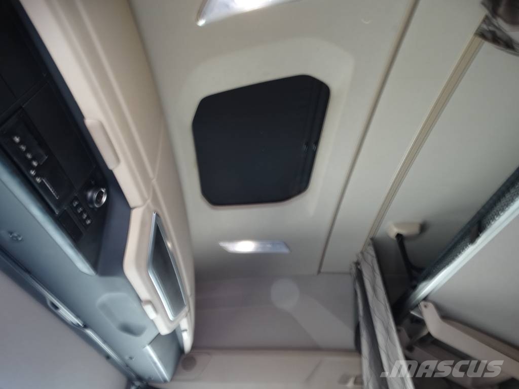 DAF XG 480 FT 4x2 Trekkers