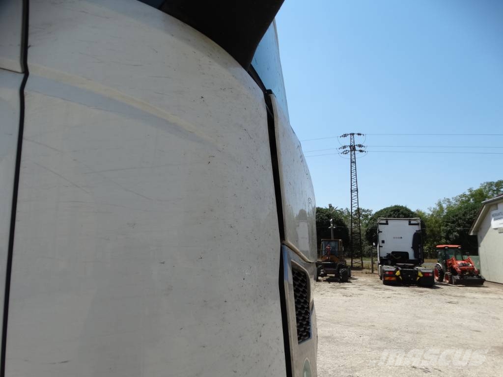 DAF XG 480 FT 4x2 Trekkers