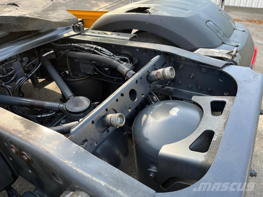 DAF XF 480 SSC STANDARD Intarder E6D !! Schubboden 2- 中古トラクターヘッド | トレーラーヘッド