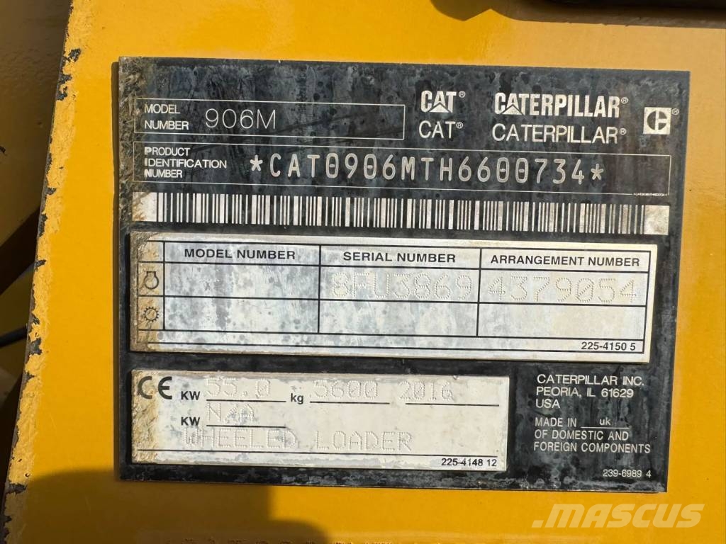 CAT 906M Фронтальные погрузчики