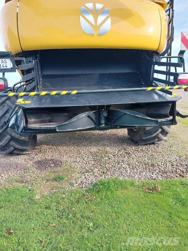 New Holland CR 10.90 Ražas novākšanas kombaini