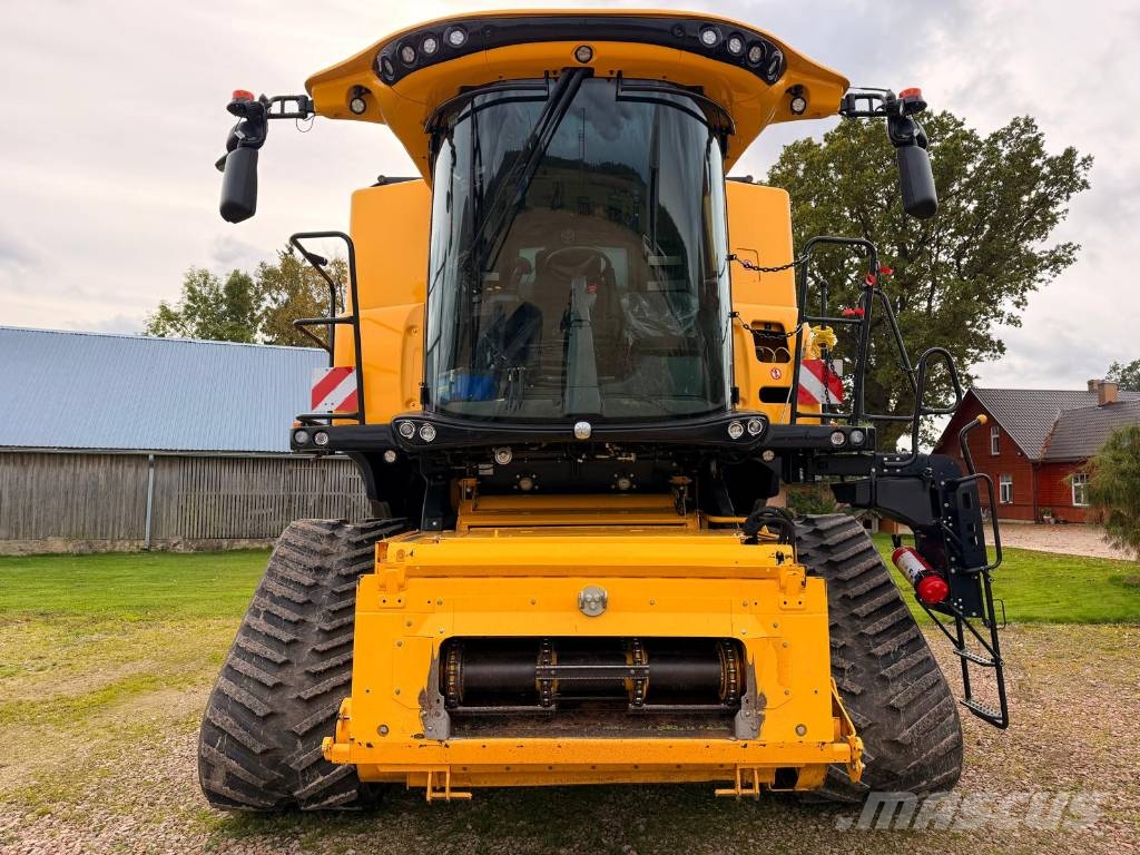 New Holland CR 10.90 Ražas novākšanas kombaini