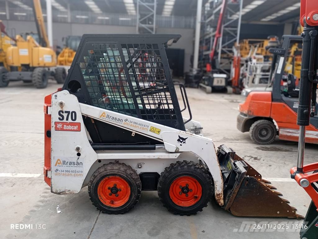 Bobcat S 70 Lietoti riteņu kompaktiekrāvēji