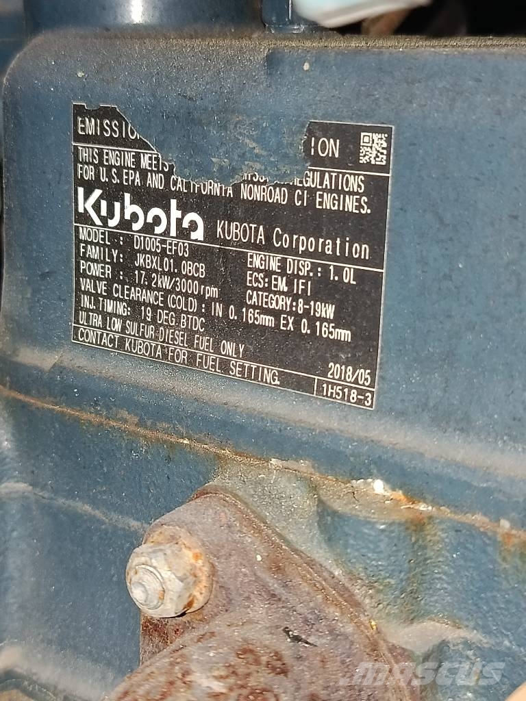 Bobcat S 70 Lietoti riteņu kompaktiekrāvēji