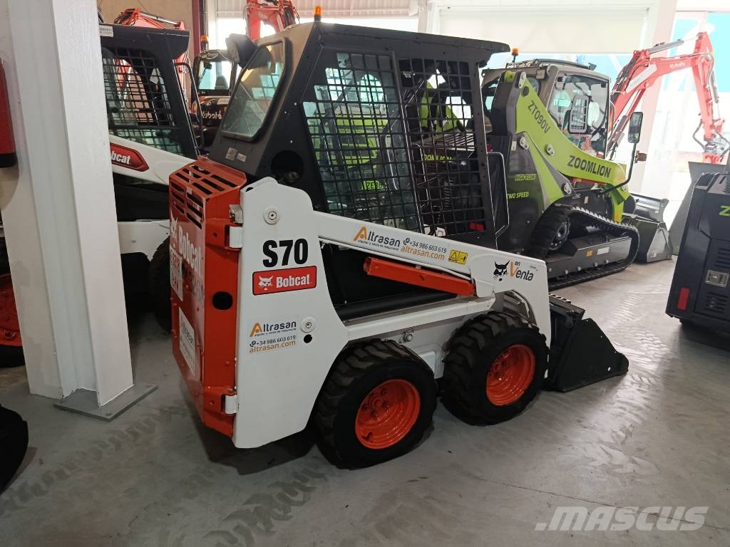 Bobcat S 70 Lietoti riteņu kompaktiekrāvēji