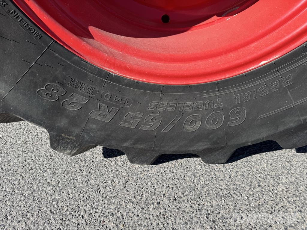 Fendt 720 VARIO PROFI + Tracteur